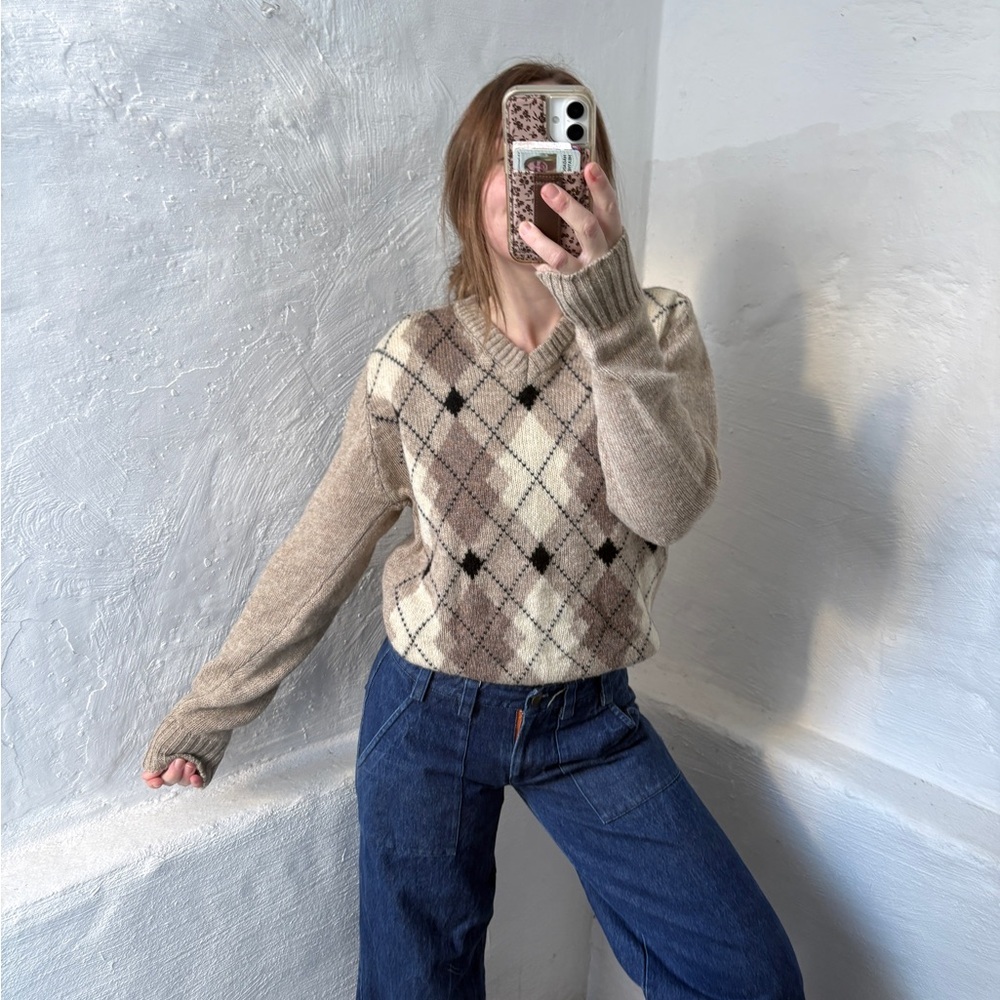 vintage McGregor argyle V-neck sweater - Picture 7 of 13